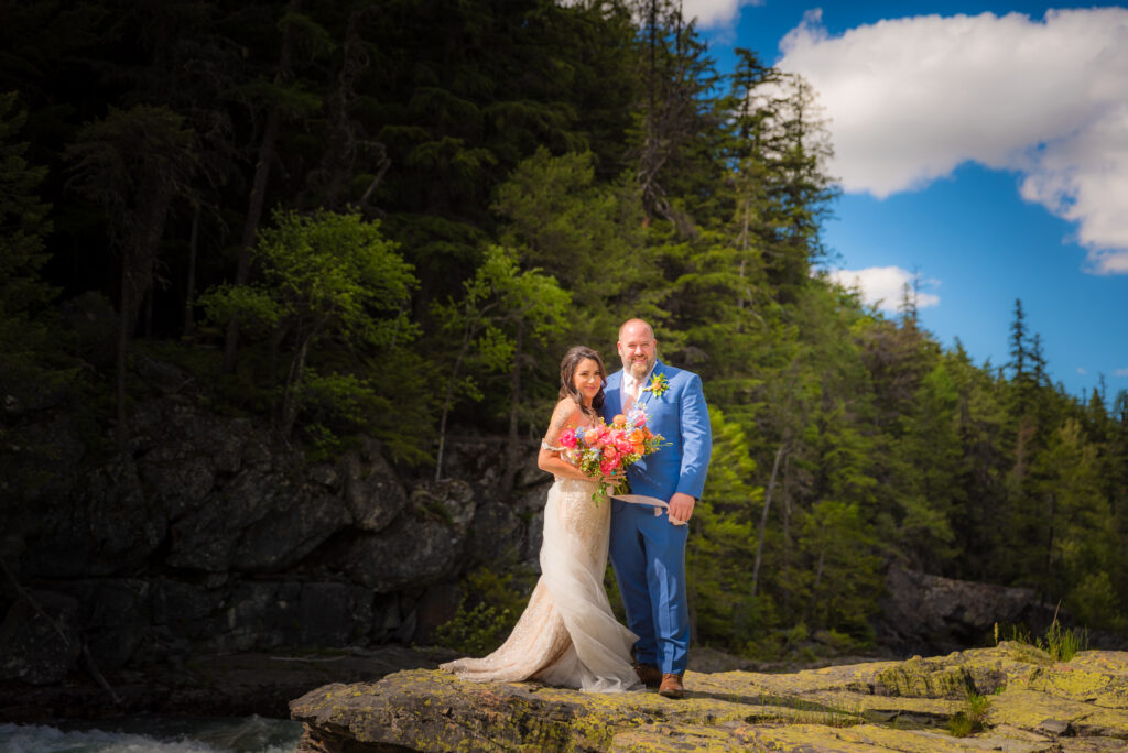 Montana wedding couple getting married in Glacier National Park