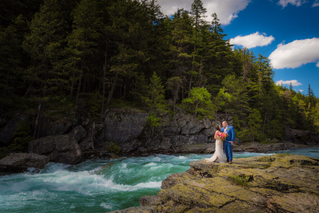 Montana wedding couple getting married in Glacier National Park