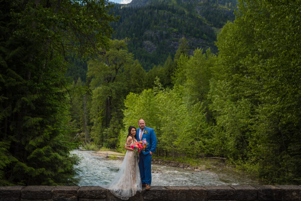 Montana wedding couple getting married in Glacier National Park