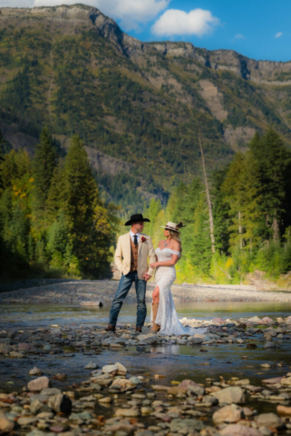 Glacier national park elopement ceremony sites avalanche lake